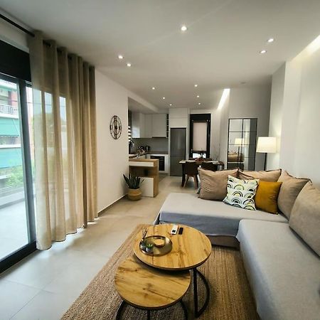 Floral Home 2 - 1St Floor Apt With Private Parking! Αθήνα Εξωτερικό φωτογραφία